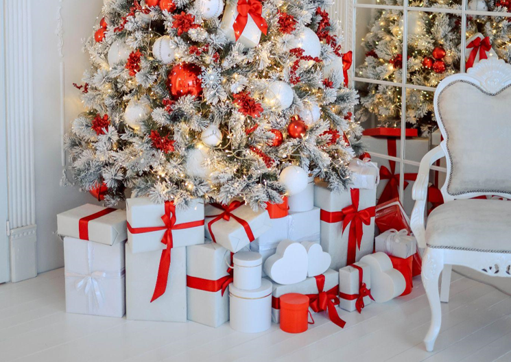 Shop the Best Prelit Artificial Christmas Trees